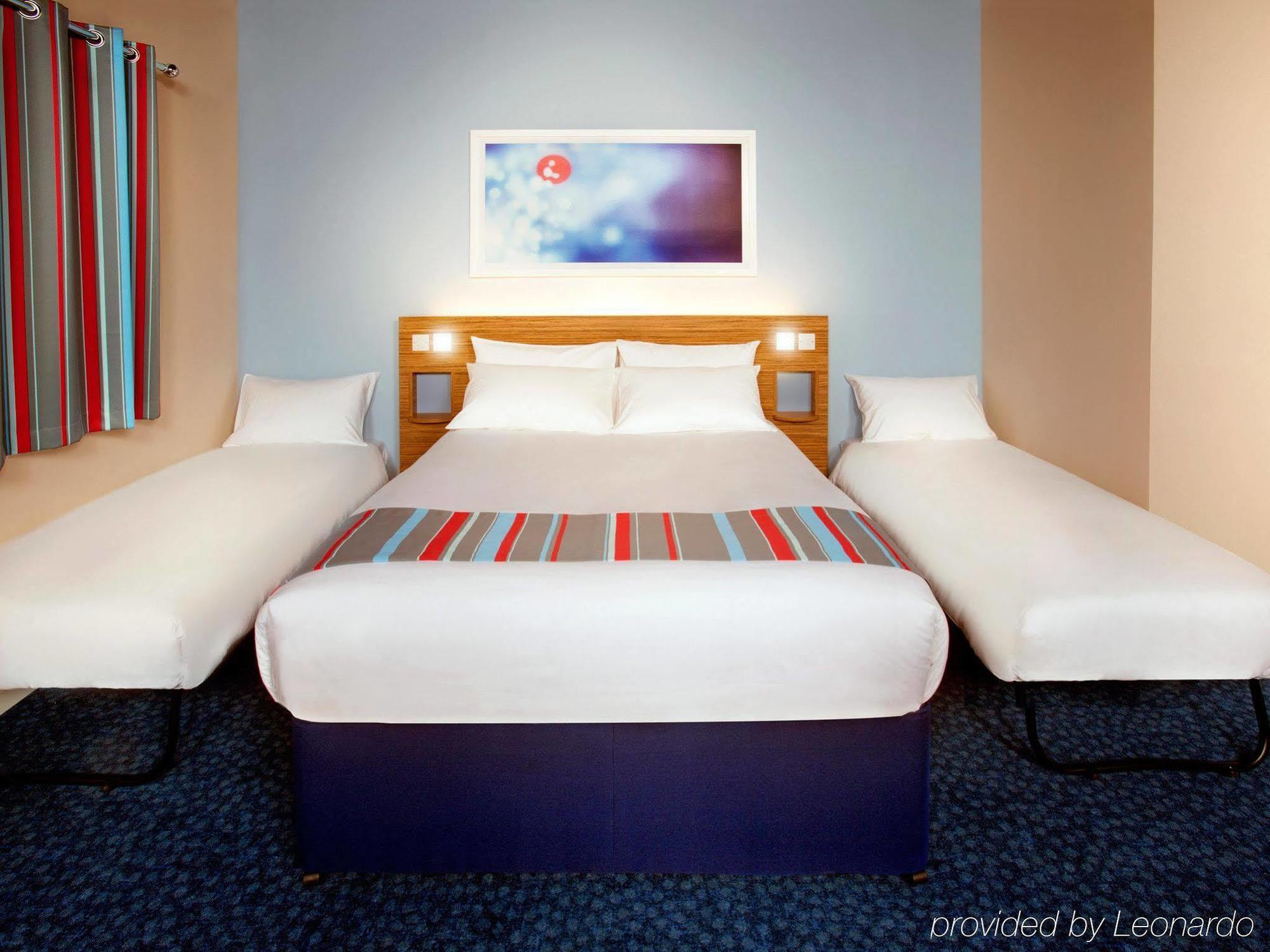 Travelodge Derry ภายนอก รูปภาพ