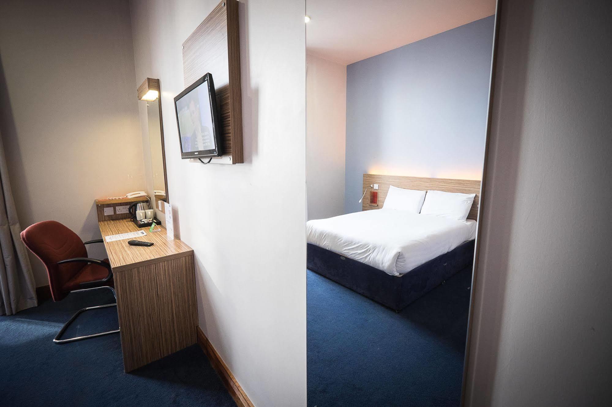 Travelodge Derry ภายนอก รูปภาพ